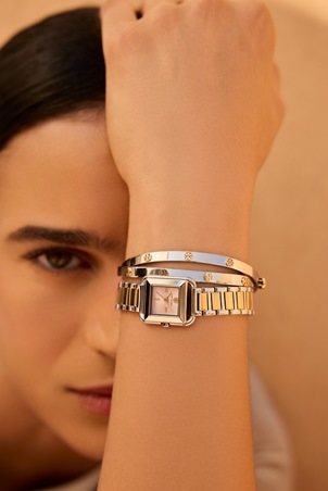 رمضان بأسلوب TORY BURCH: تشكيلة خاصة بروح أنيقة وهادئة